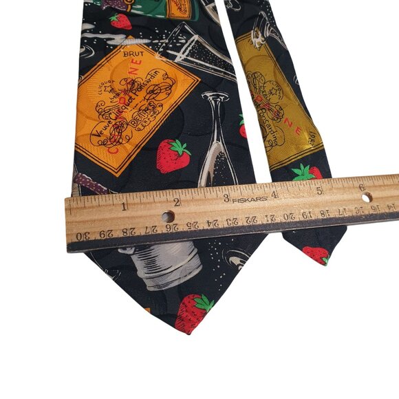 Nicole Miller 1991 Print Necktie Champagne Strawberries Silk Bartender Server - Picture 3 of 5